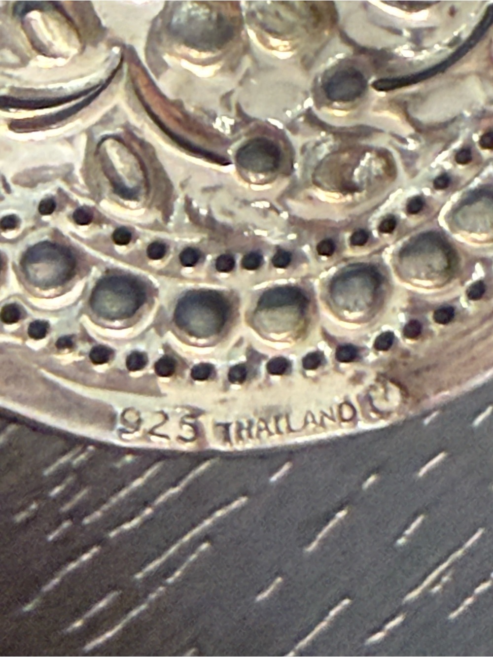 Vintage Silver Floral Engraved Cuff Bracelet 925 Thailand - Picture 4 of 4